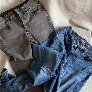 The 2 by 2 Lot: 2 American Eagle Jeans size 2 Long